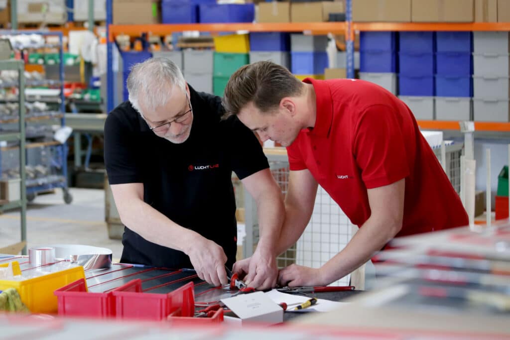 Produktion von Elektroheizungen bei Lucht LHZ, Hersteller von Elektroheizungen für OEM-Partner